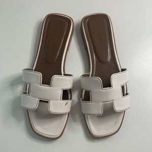 Hermès Oran White Sandal